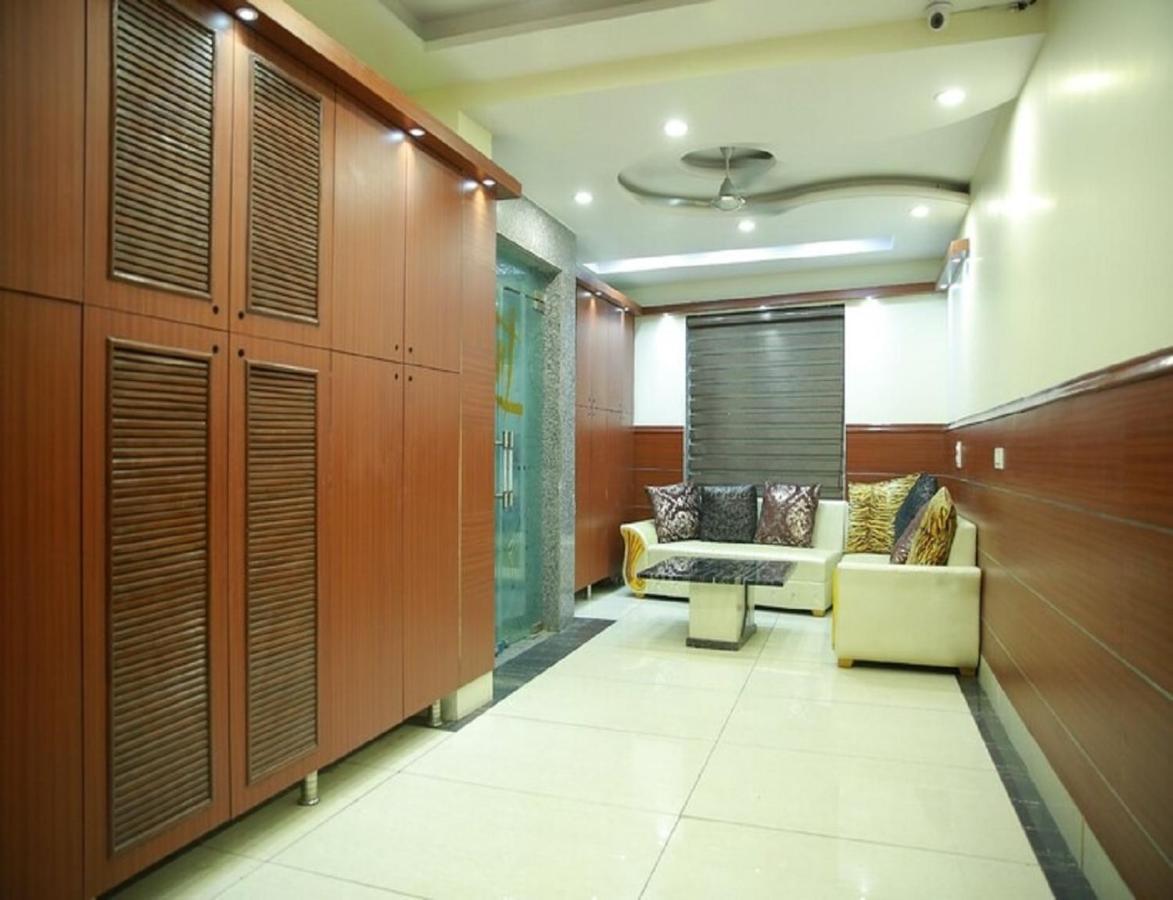 Hotel Kings, Rohtak Екстер'єр фото